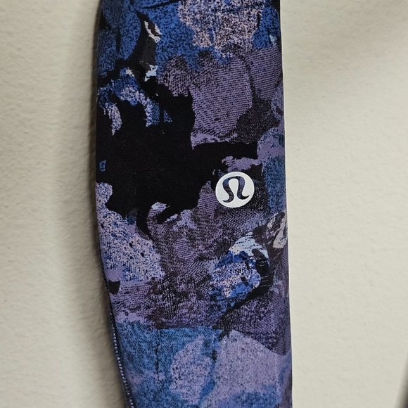 Lululemon Women's Purple/Blue/Black Activewear Leggings Size 6 - Picture 4 of 4